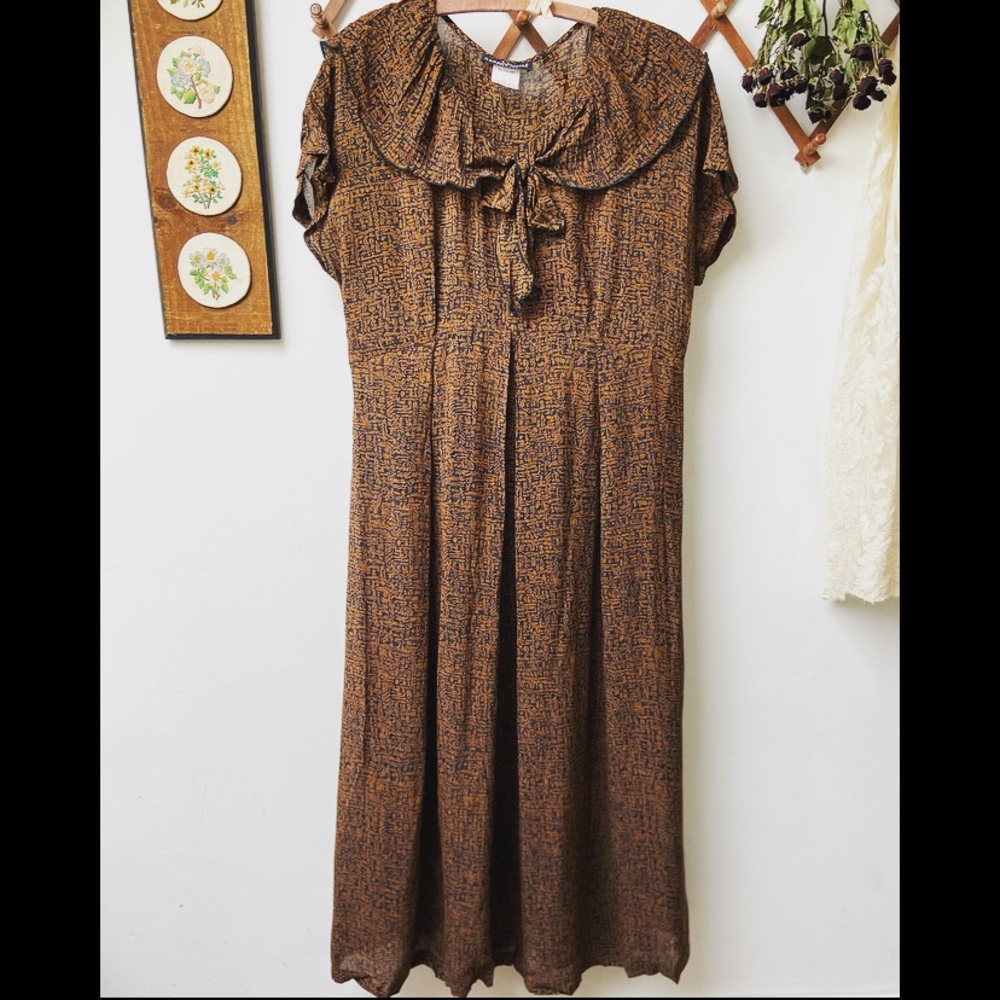 Vintage Cottagecore Prairie Dress
